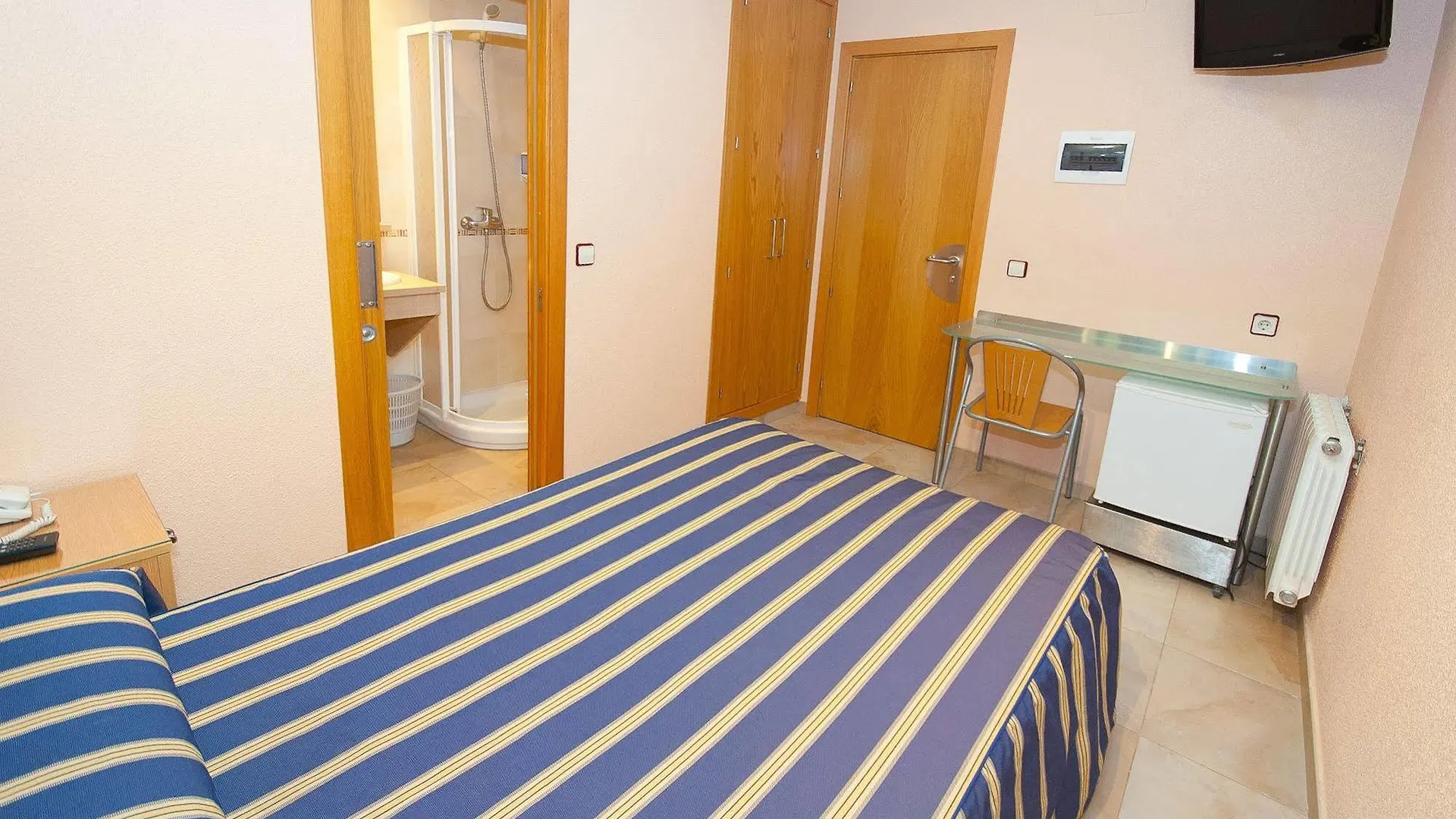 Pensjonat Hostal Viky Madryt