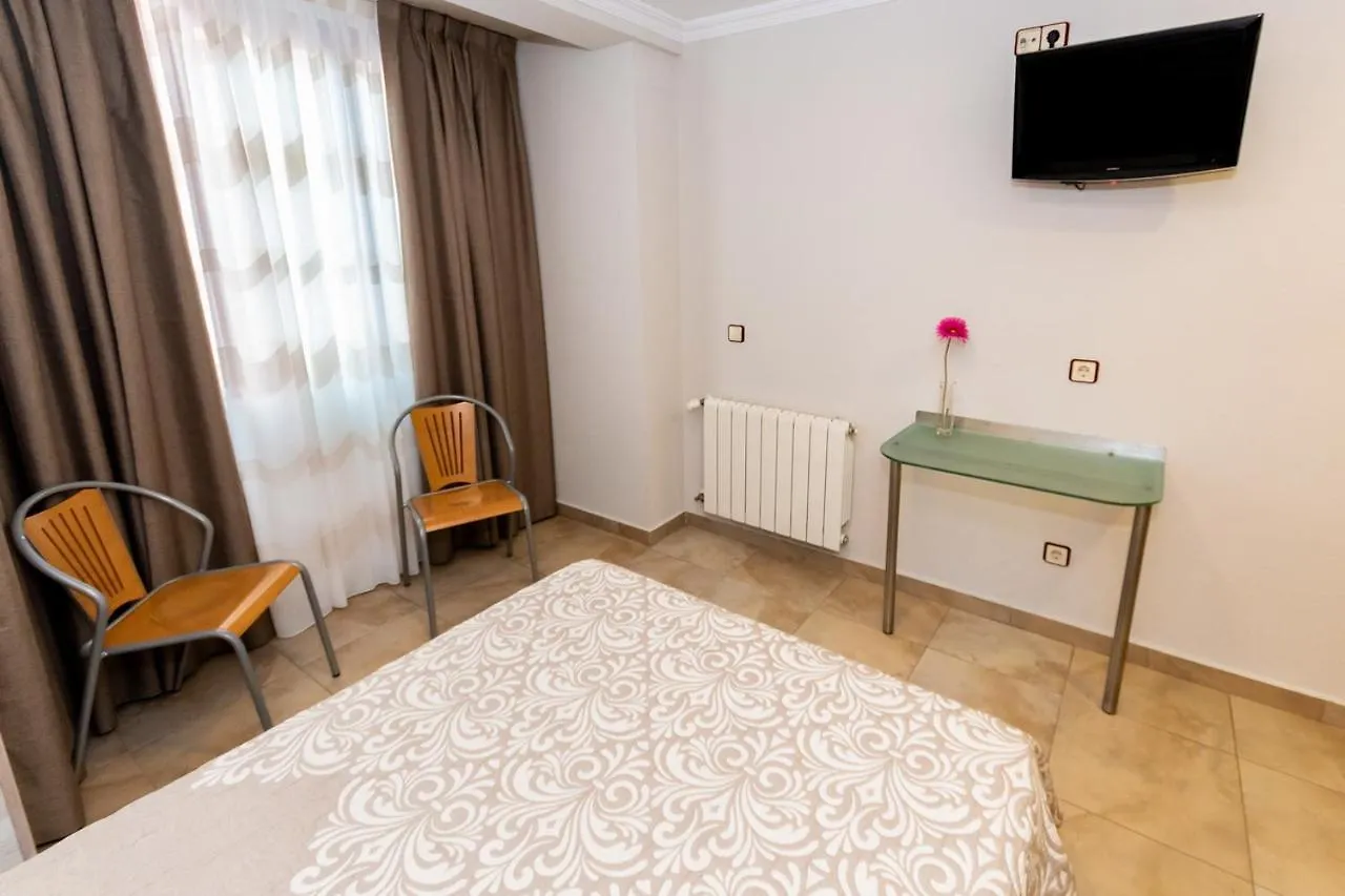 Hostal Viky Madryt 2*,