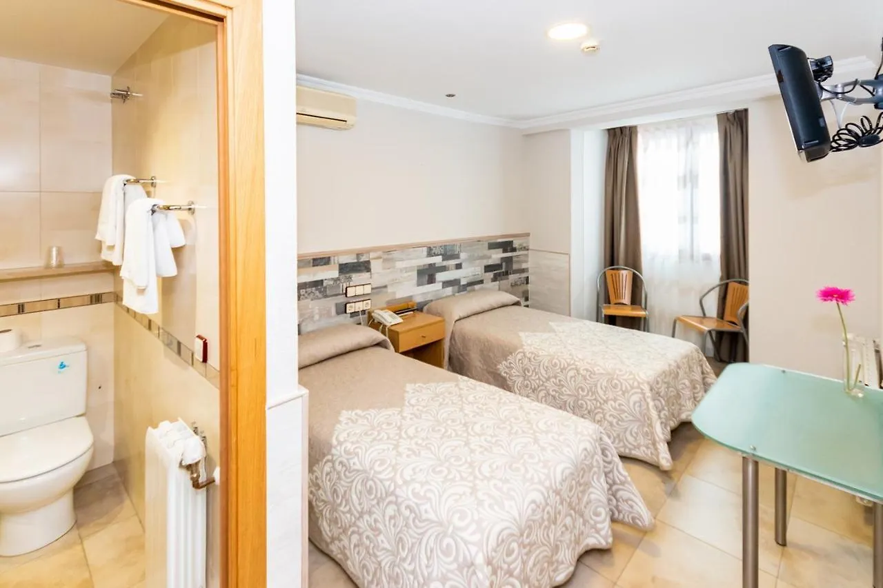 ** Pensjonat Hostal Viky Madryt Hiszpania