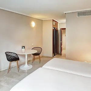Aparthotel Sercotel Togumar